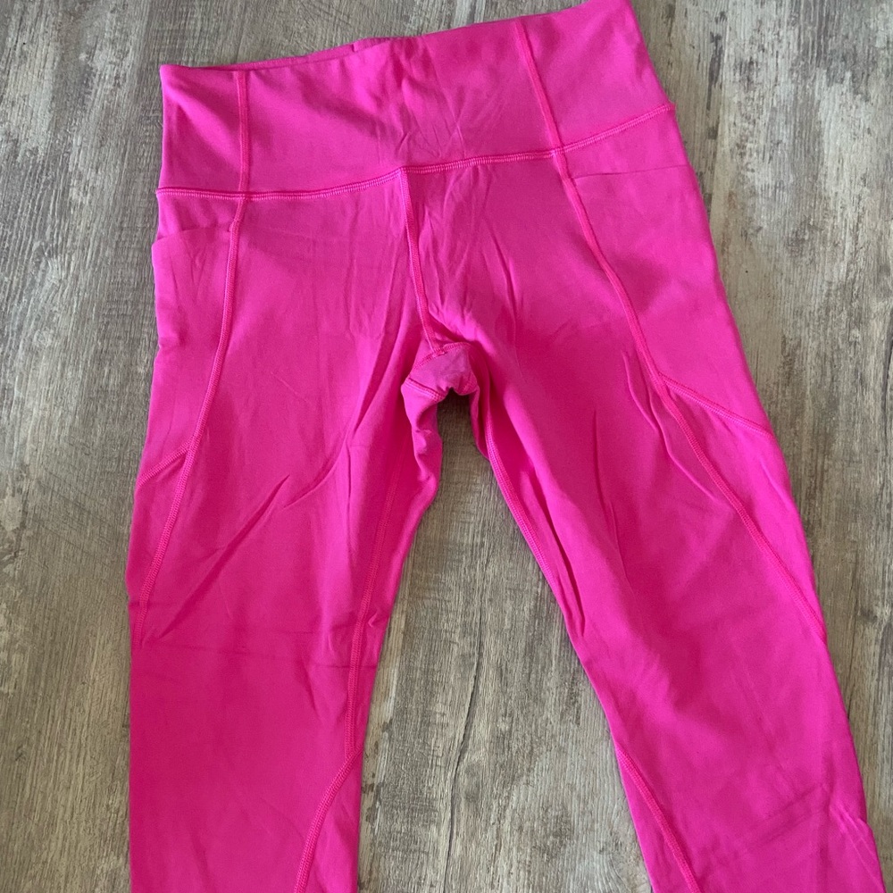 Cropped Athleta Leggings